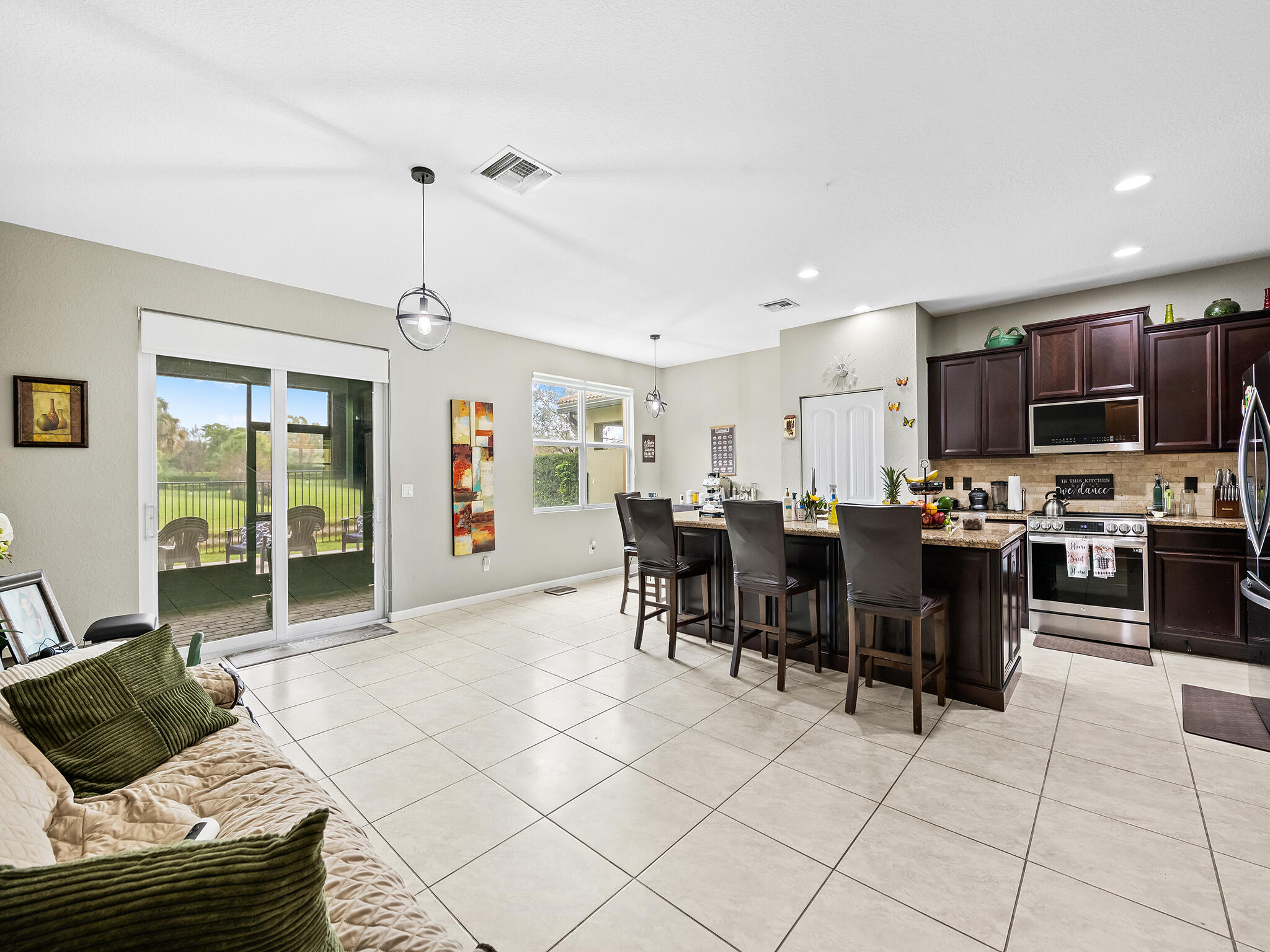 Abbington - Residential