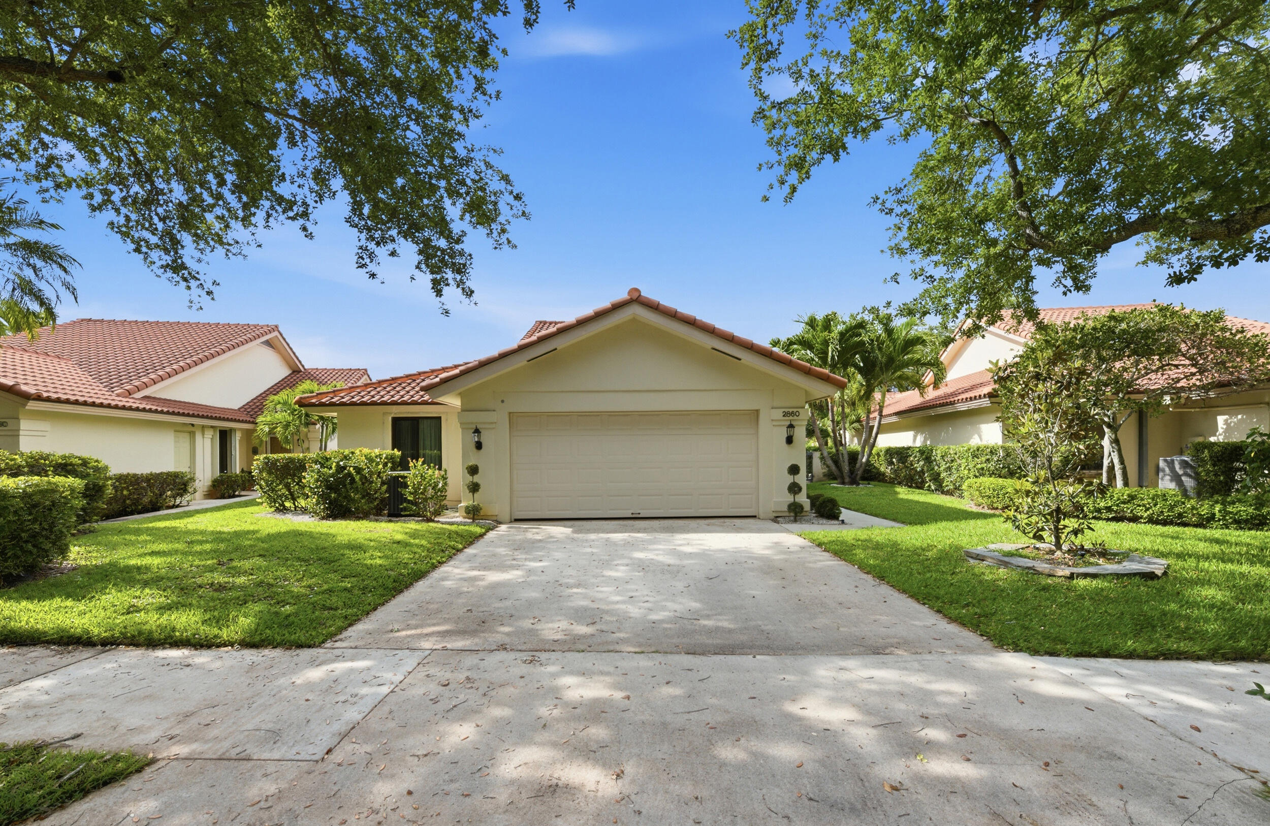 SARATOGA POINTE - Residential