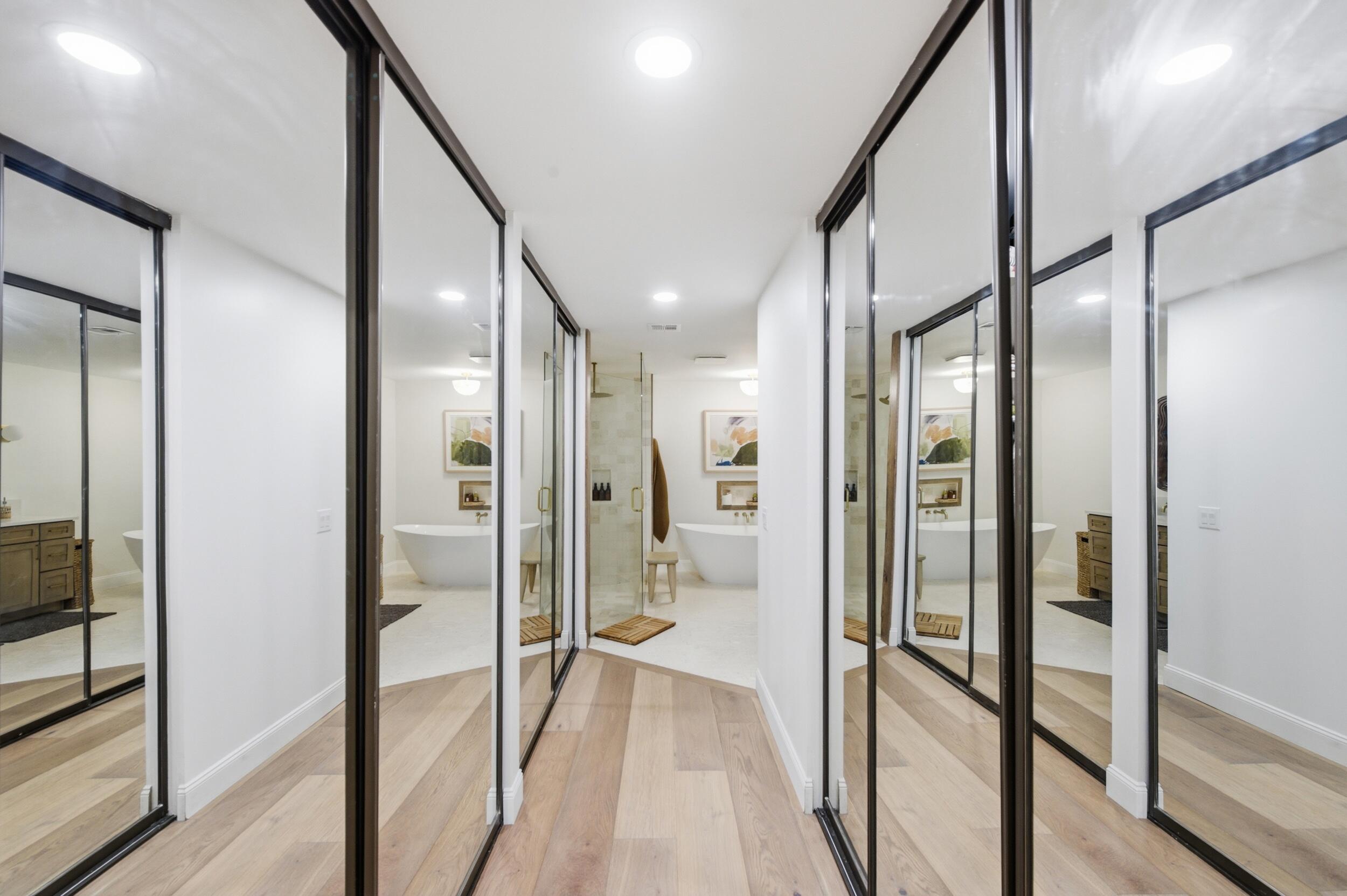 SARATOGA POINTE - Residential