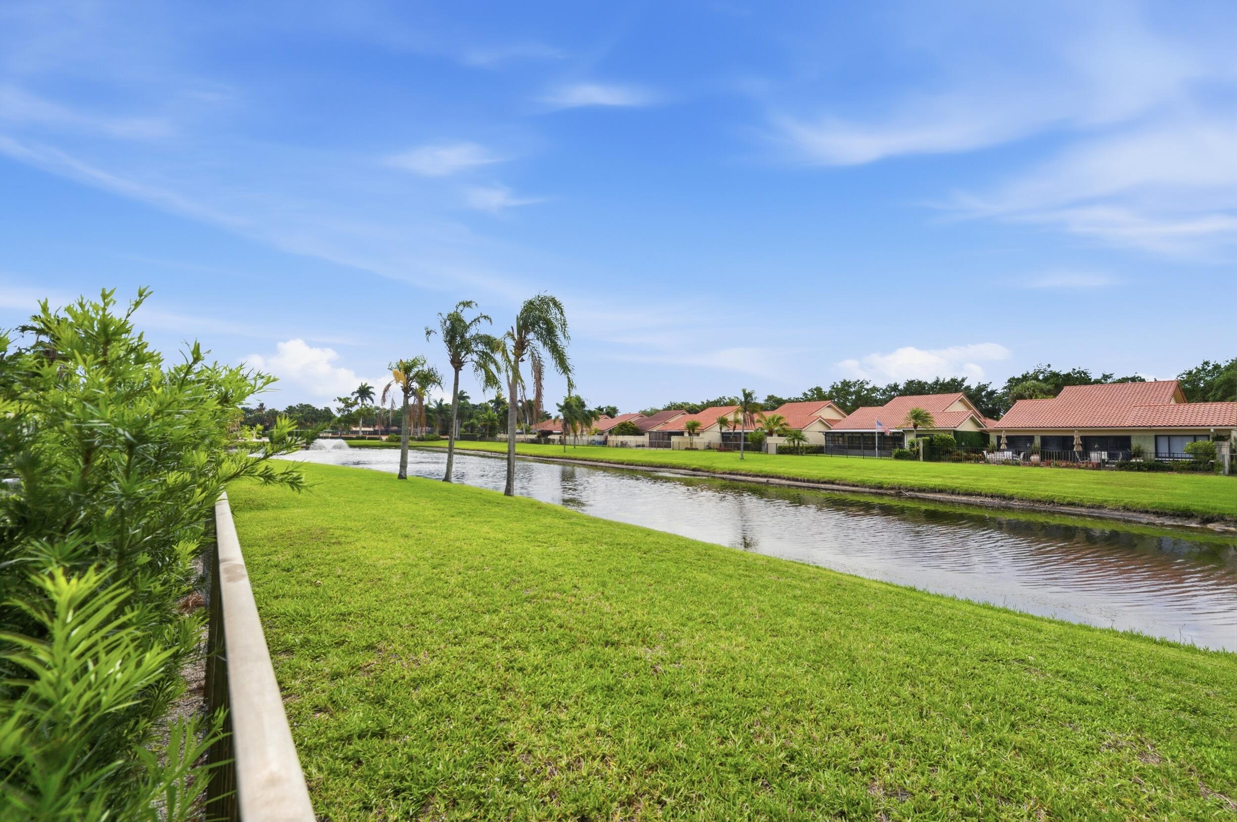 SARATOGA POINTE - Residential