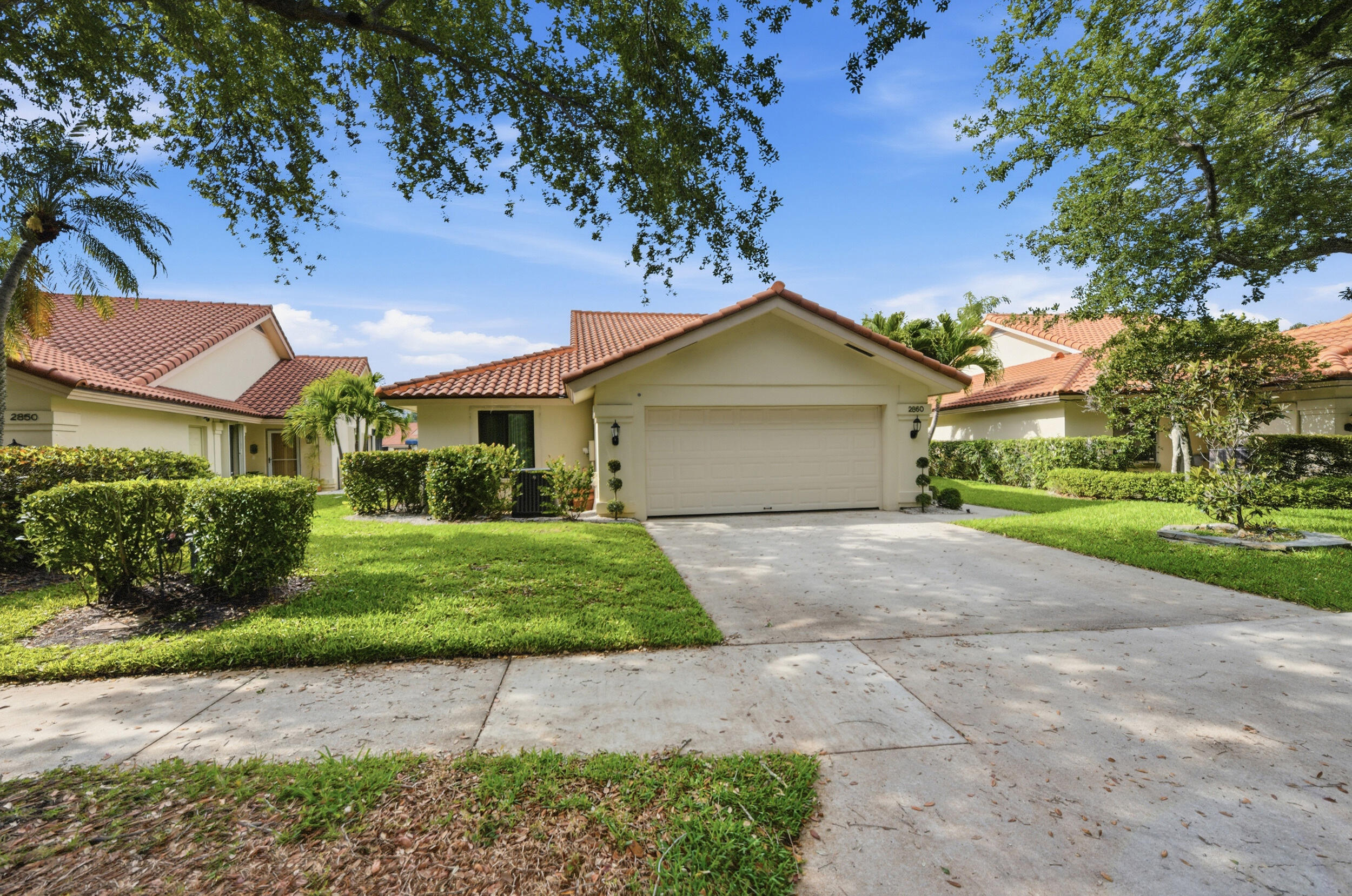 SARATOGA POINTE - Residential