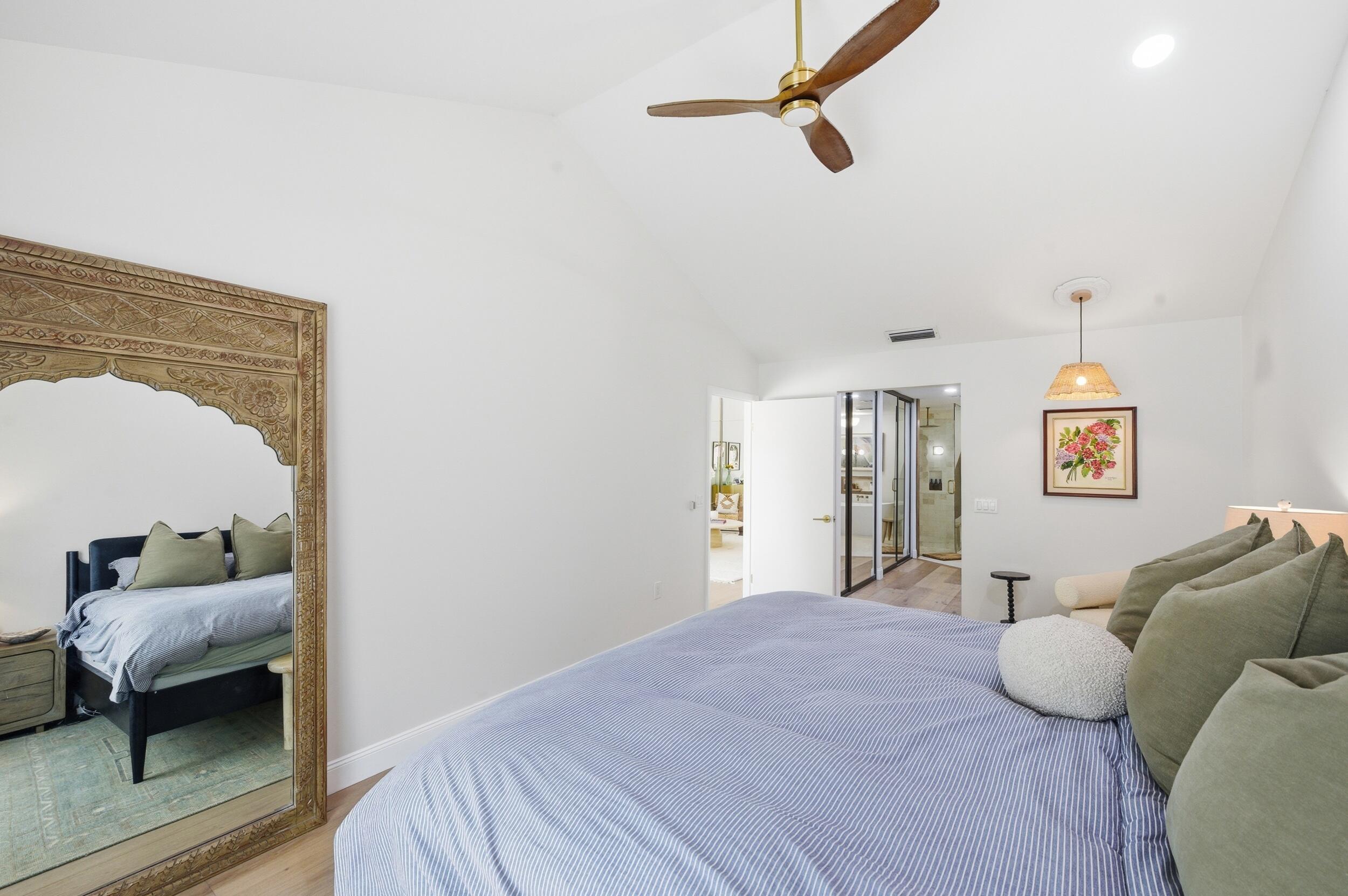 SARATOGA POINTE - Residential