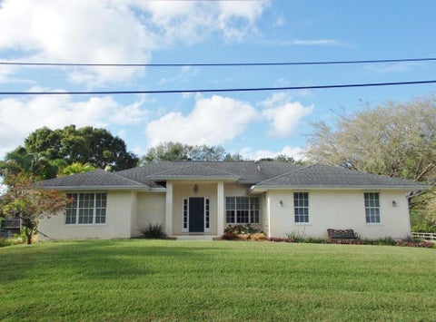 Featured picture for the property R10925152