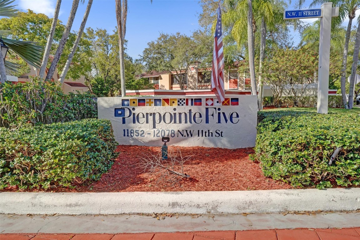PIERPOINTE - Residential