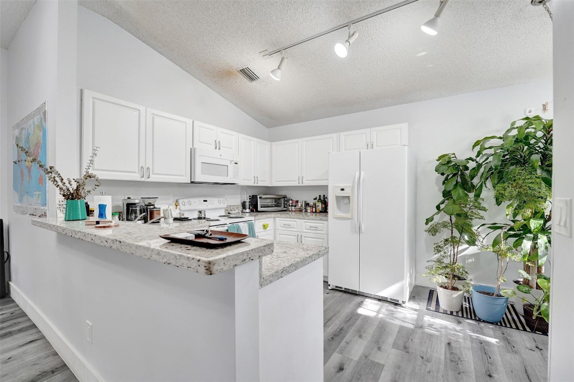 PIERPOINTE - Residential