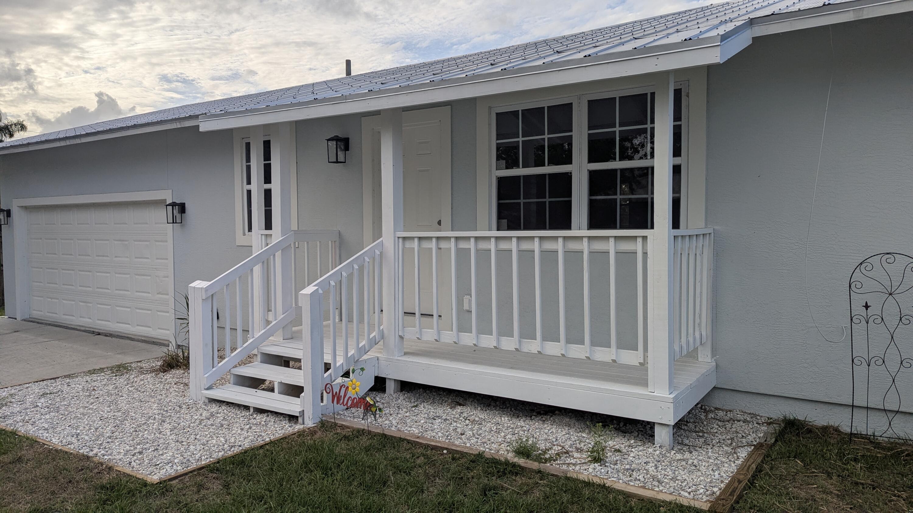 SEBASTIAN HIGHLANDS UNIT 10 - Residential