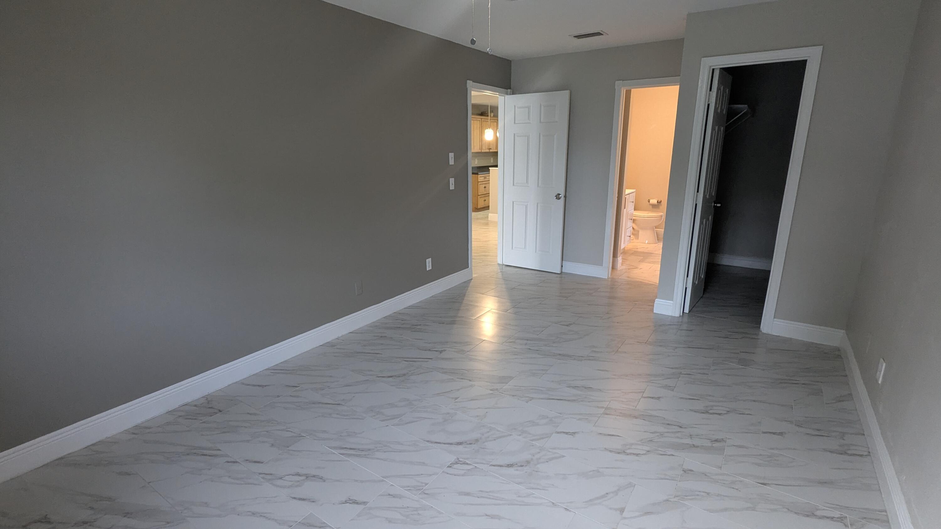 SEBASTIAN HIGHLANDS UNIT 10 - Residential