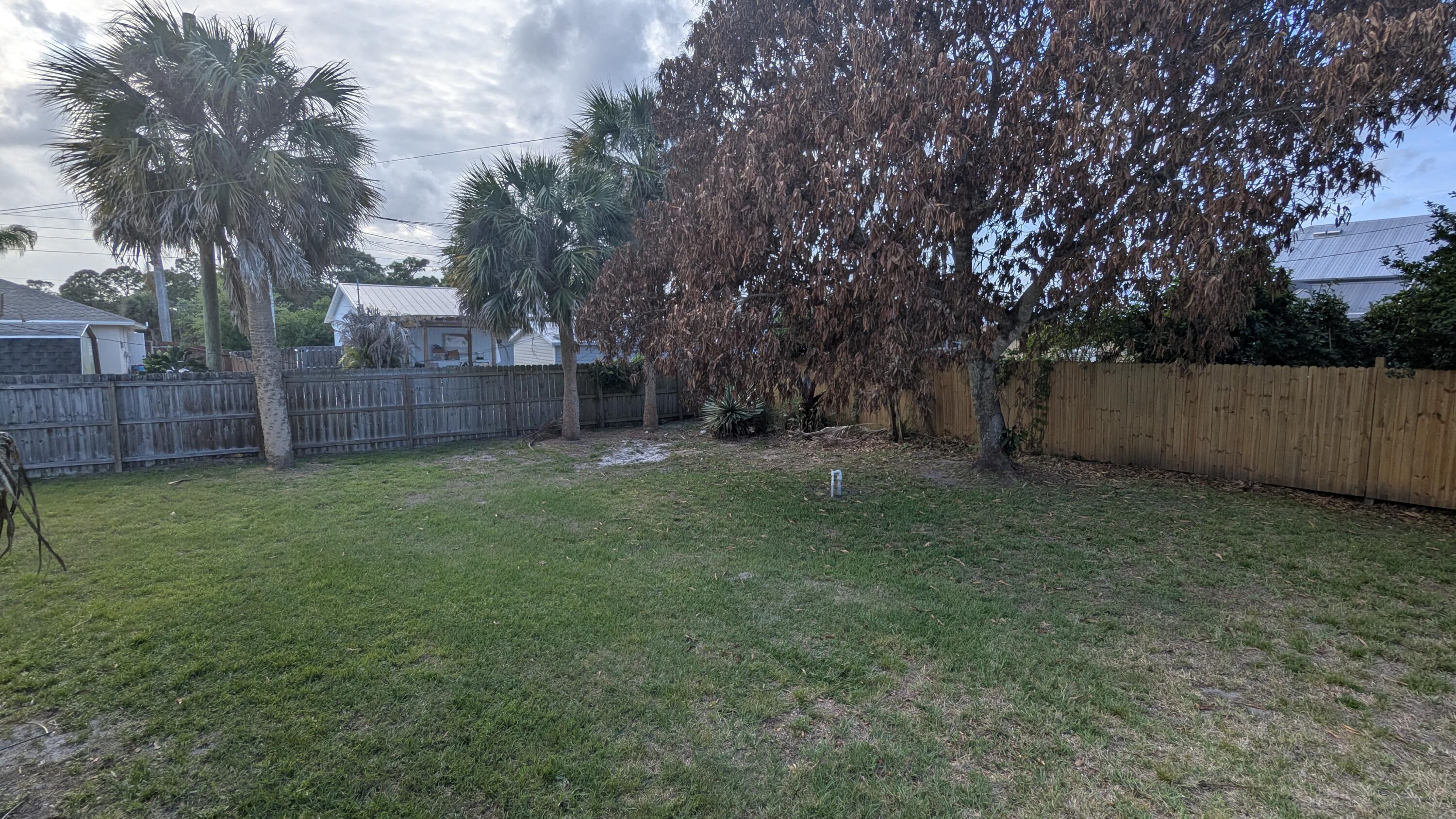 SEBASTIAN HIGHLANDS UNIT 10 - Residential