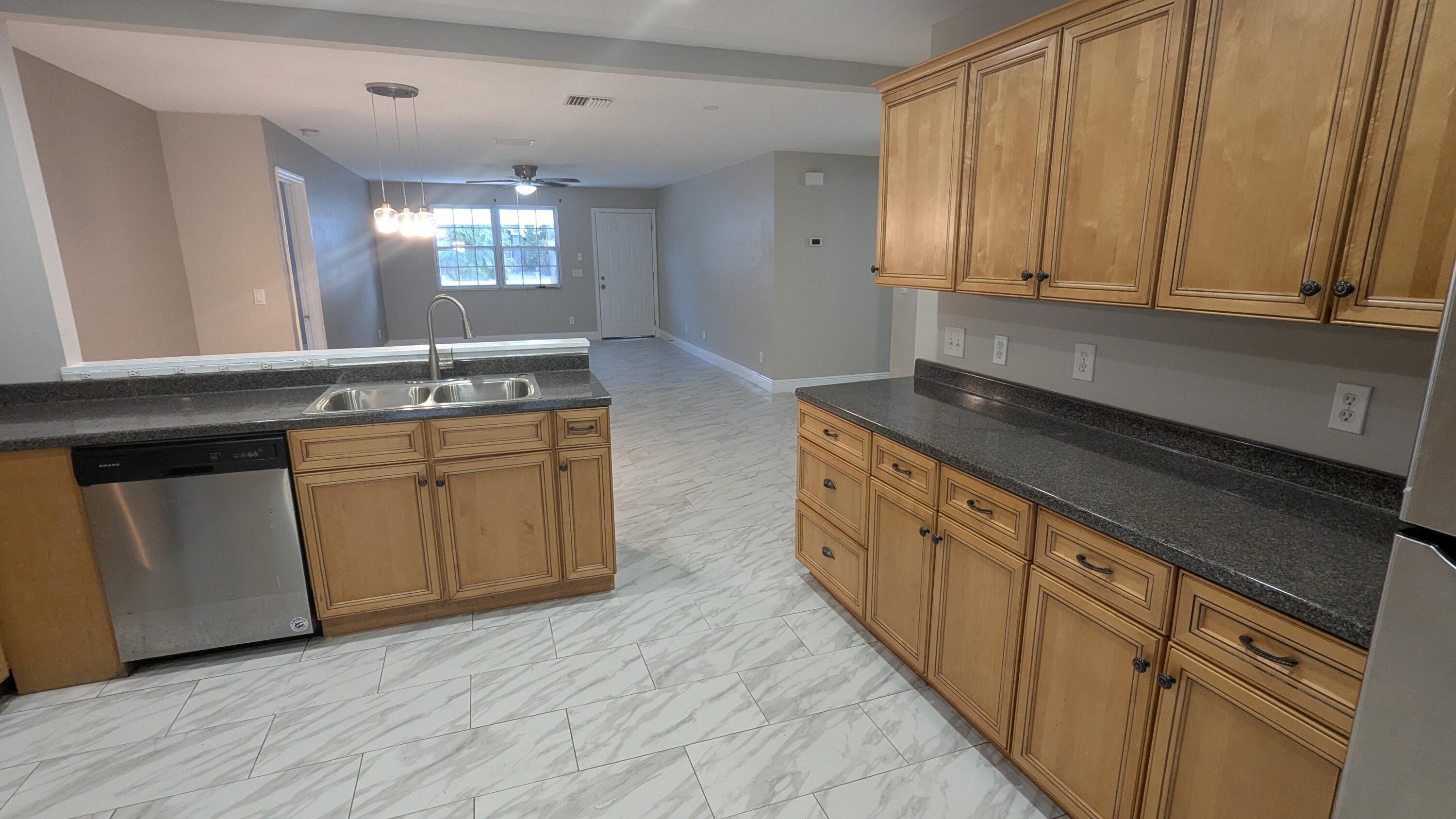 SEBASTIAN HIGHLANDS UNIT 10 - Residential