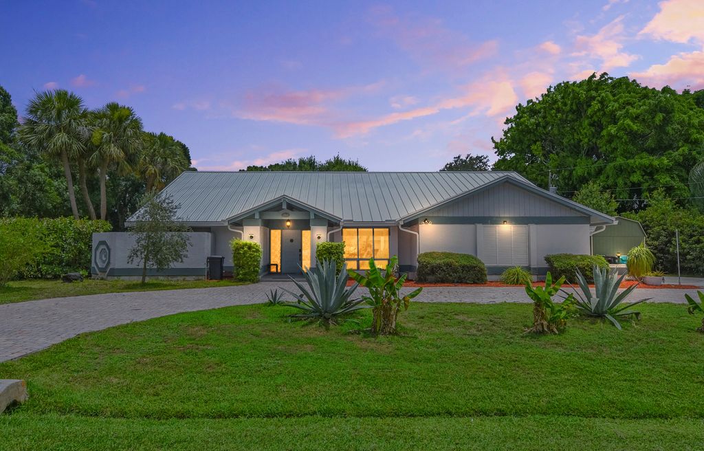 Photo of 2801 SE Farley Road, Port Saint Lucie, FL 34952 (MLS # R11097481)