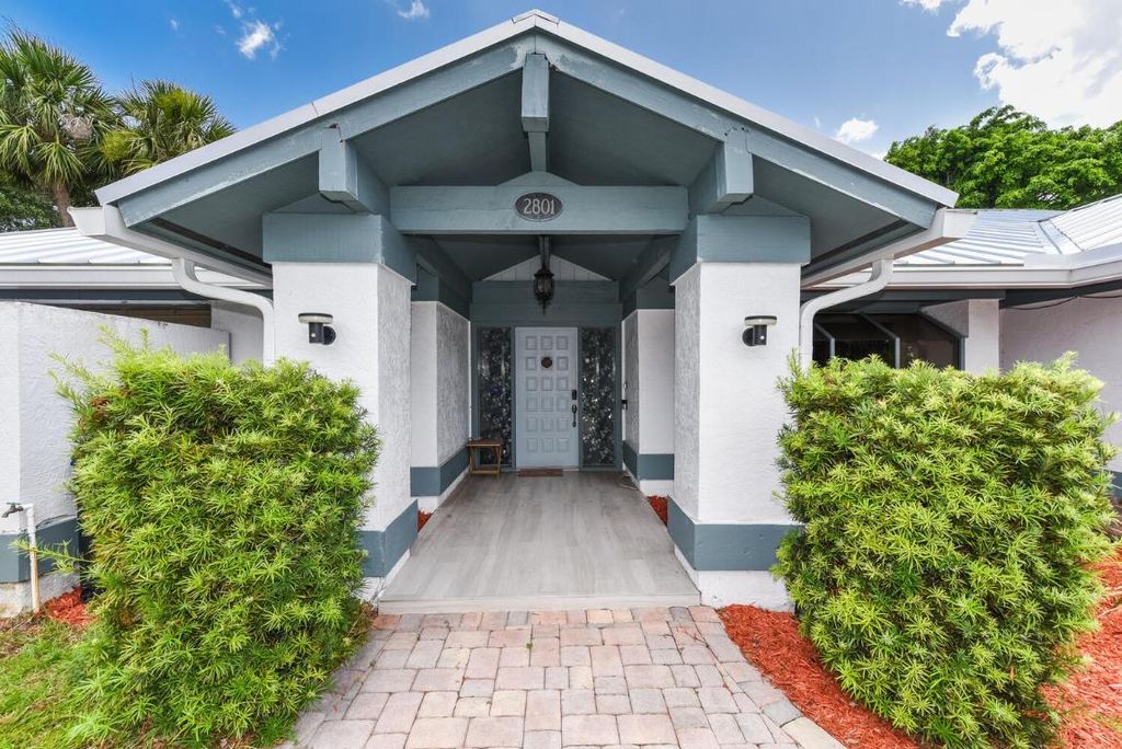 Photo of 2801 SE Farley Road, Port Saint Lucie, FL 34952 (MLS # R11097481)