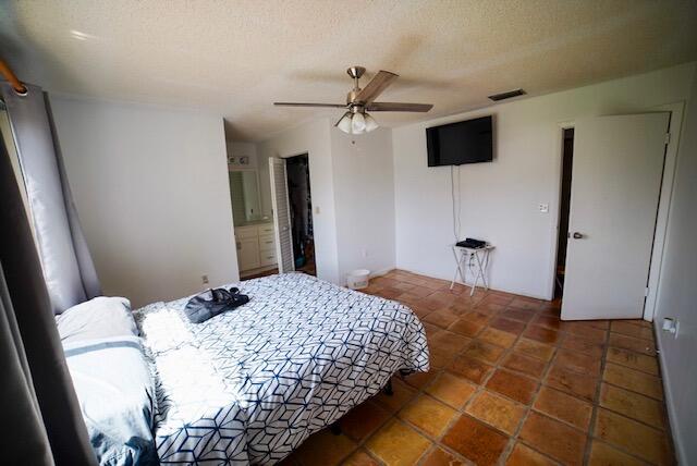 MEADOWS 300 1 - Residential