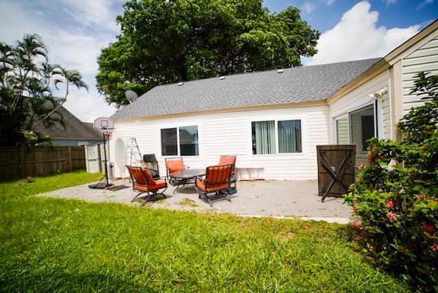 MEADOWS 300 1 - Residential