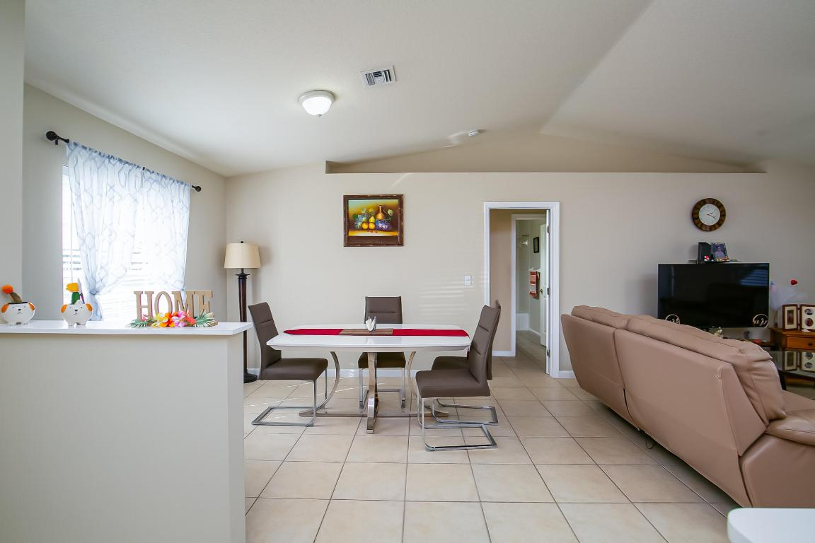 PORT ST LUCIE SECTION 13 - Residential