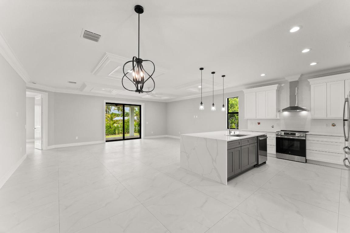 5460 SE Front Avenue