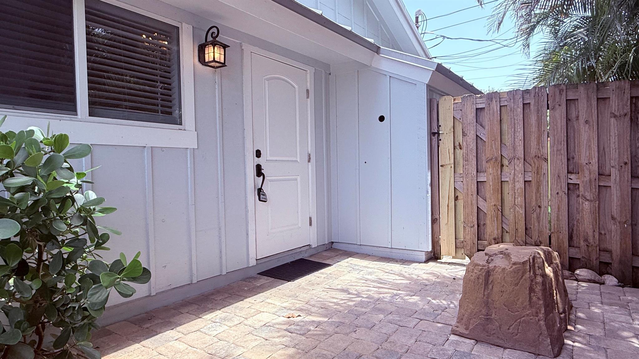 1942 Windsor Drive