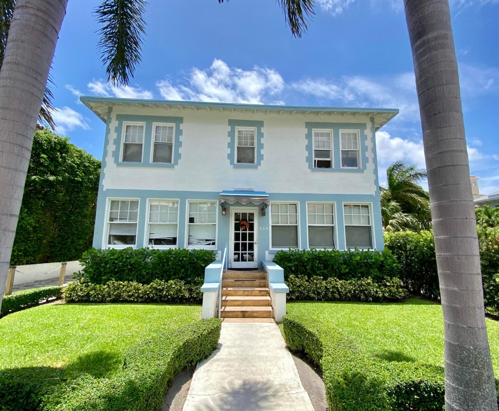 Photo of 250 Seminole Avenue #3, Palm Beach, FL 33480 (MLS # B26044497)