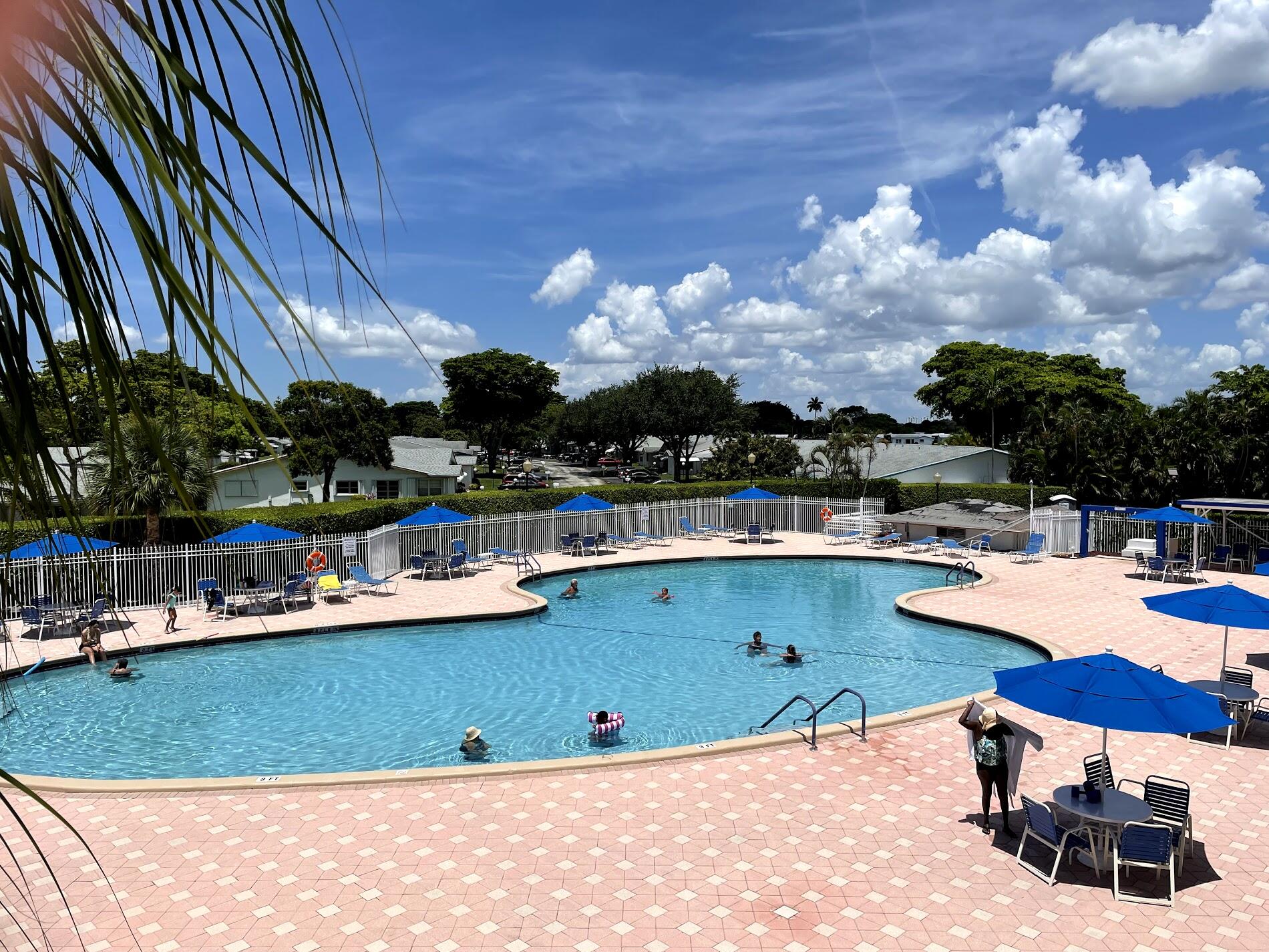 LAUDERDALE WEST 2 SEC - Residential