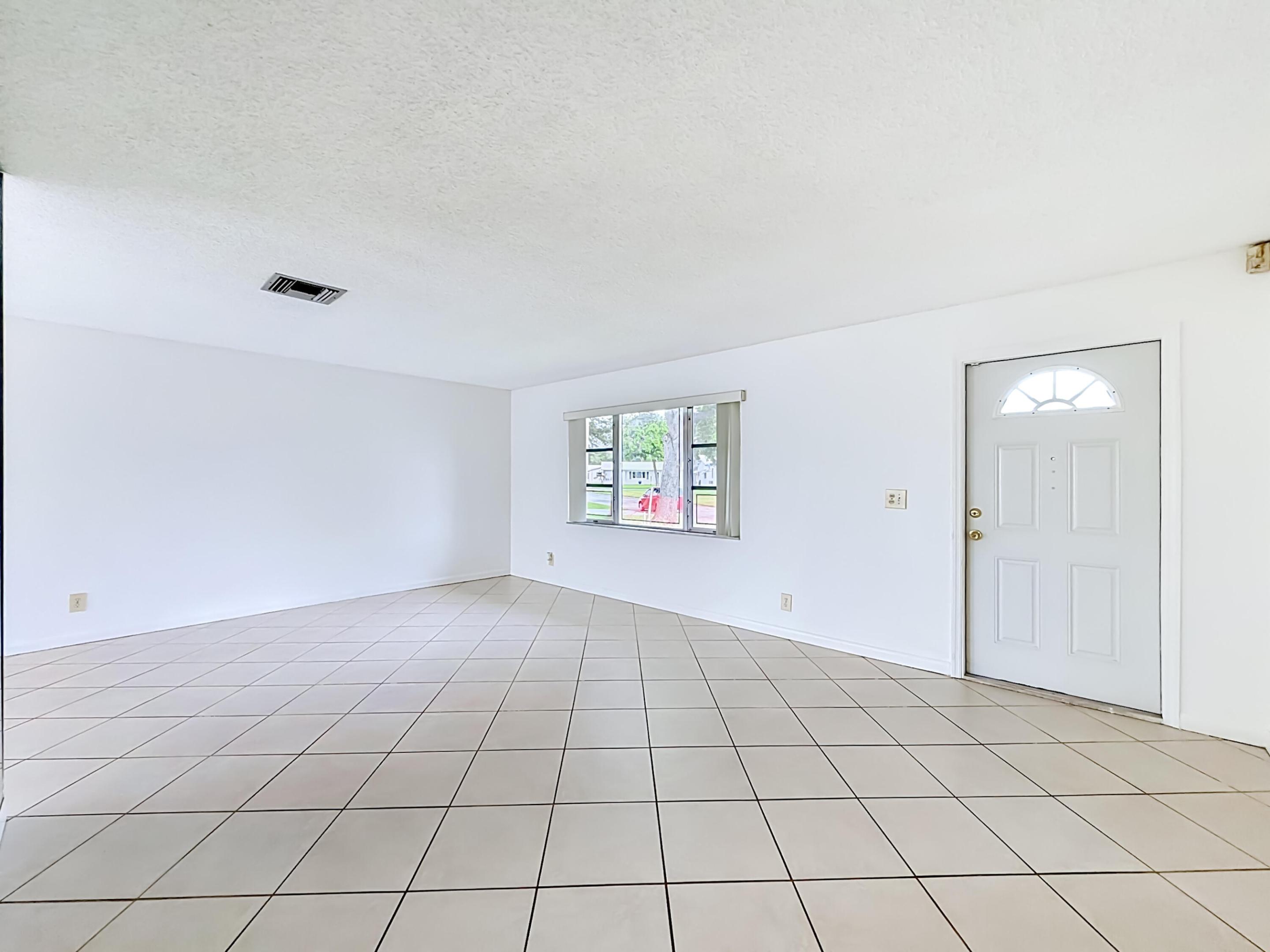 LAUDERDALE WEST 2 SEC - Residential