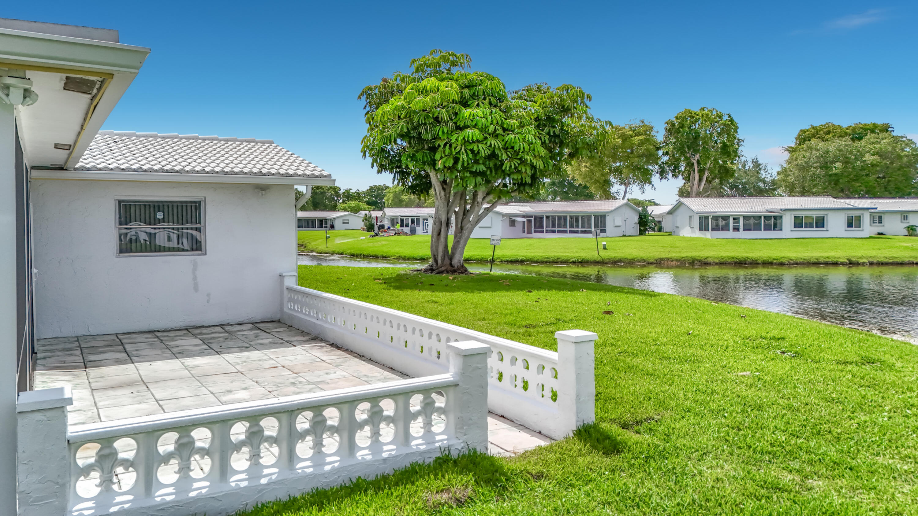 LAUDERDALE WEST 2 SEC - Residential