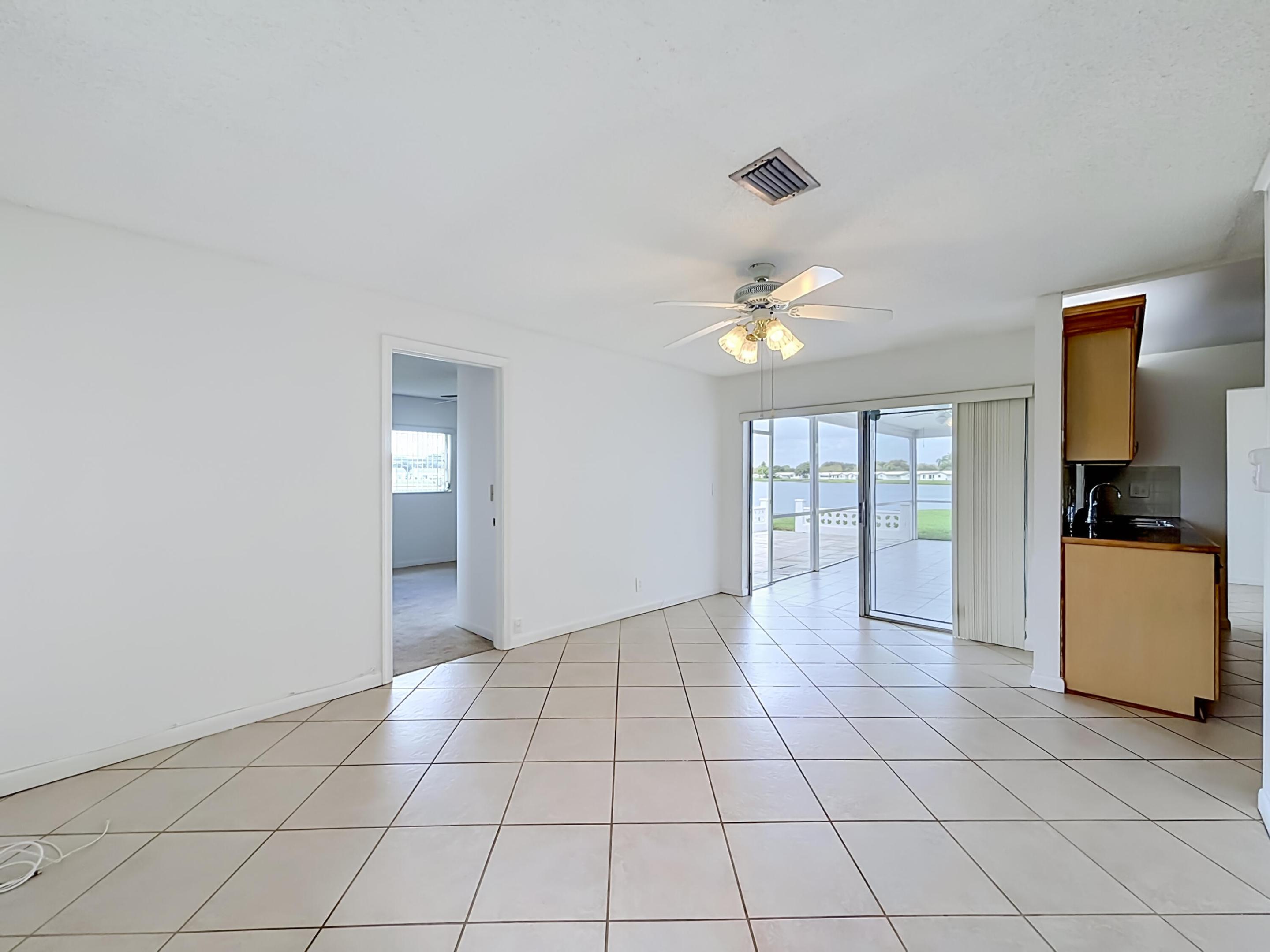 LAUDERDALE WEST 2 SEC - Residential