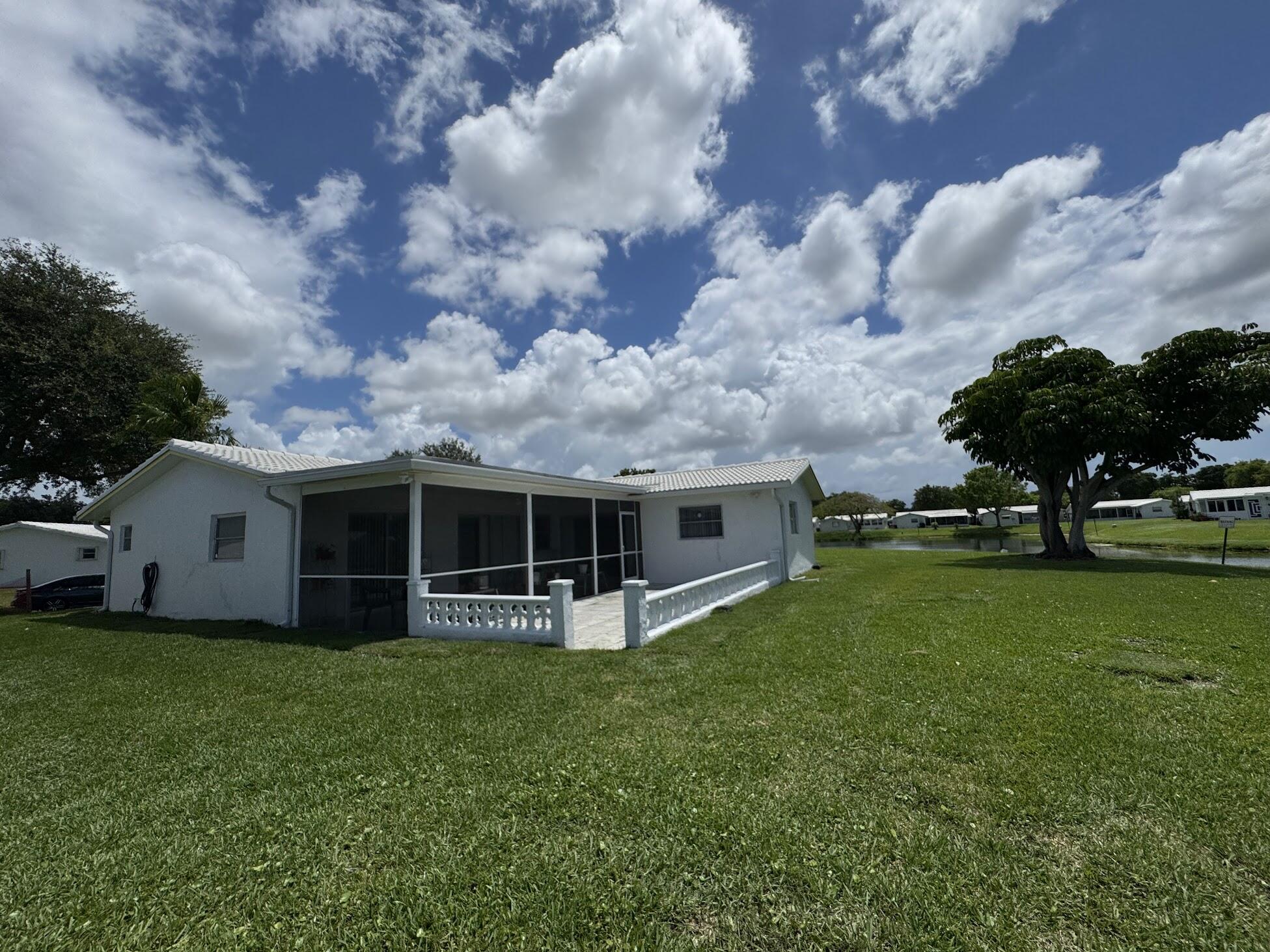 LAUDERDALE WEST 2 SEC - Residential