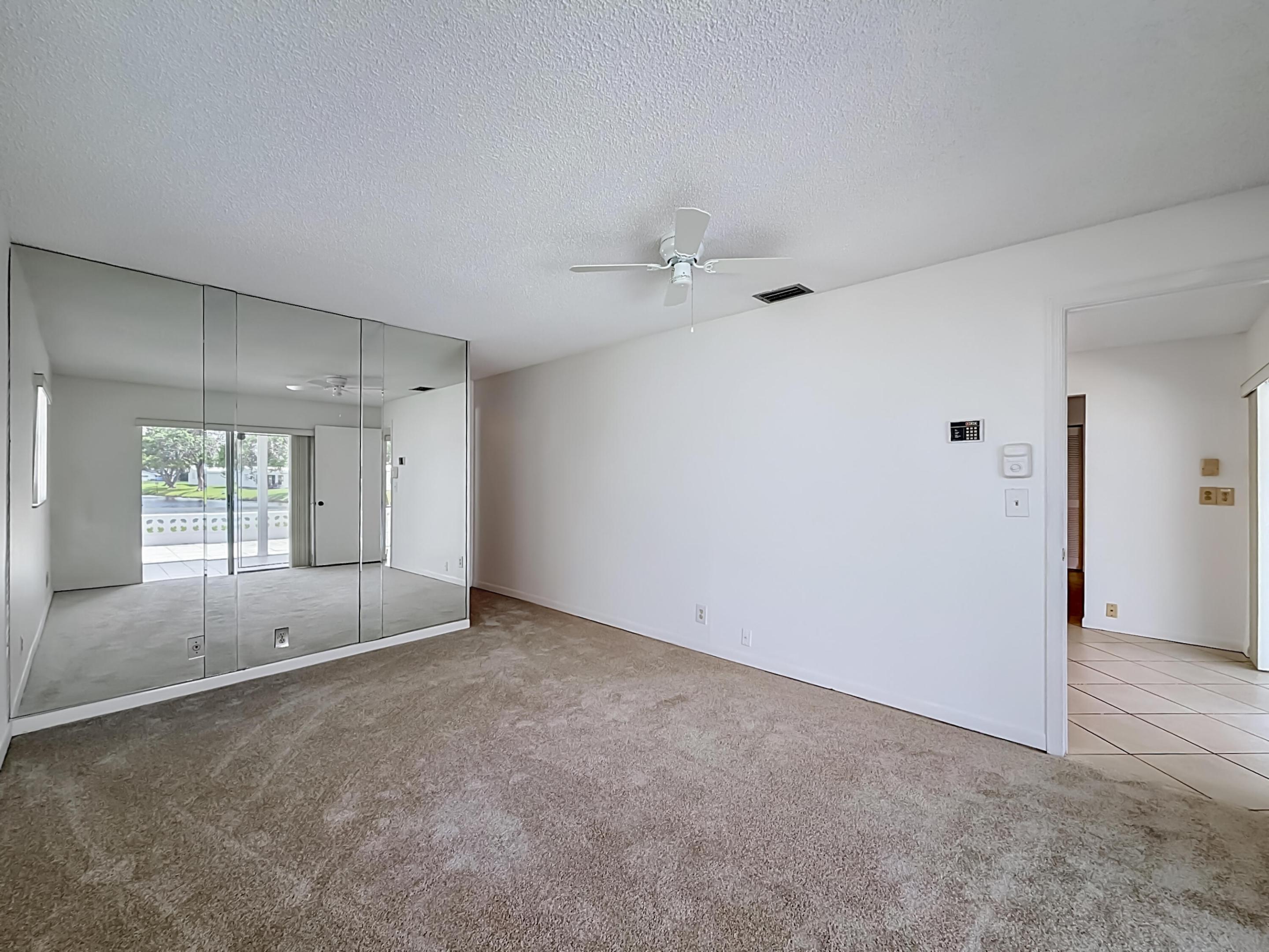 LAUDERDALE WEST 2 SEC - Residential