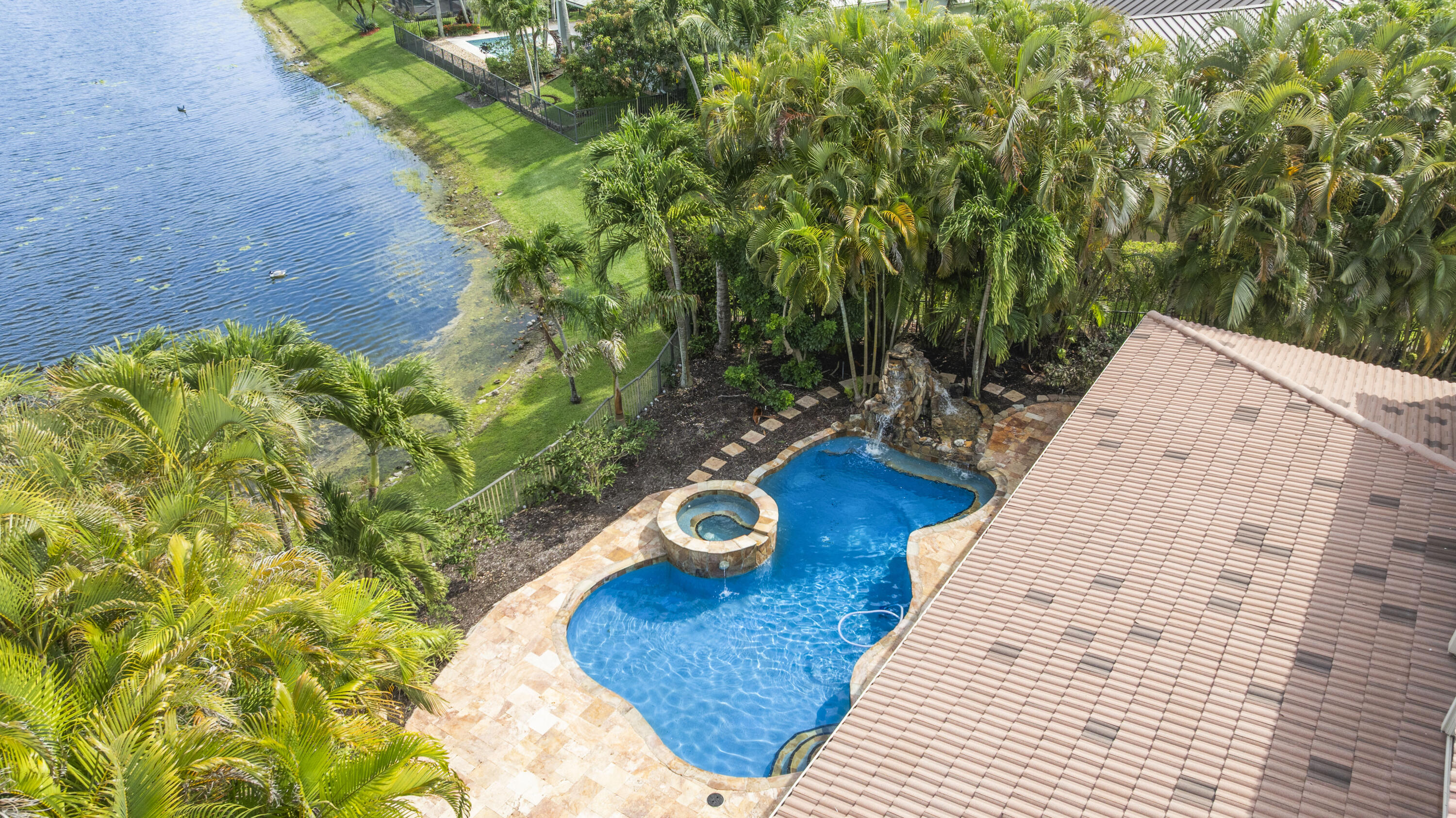 PARKLAND ISLES - Residential