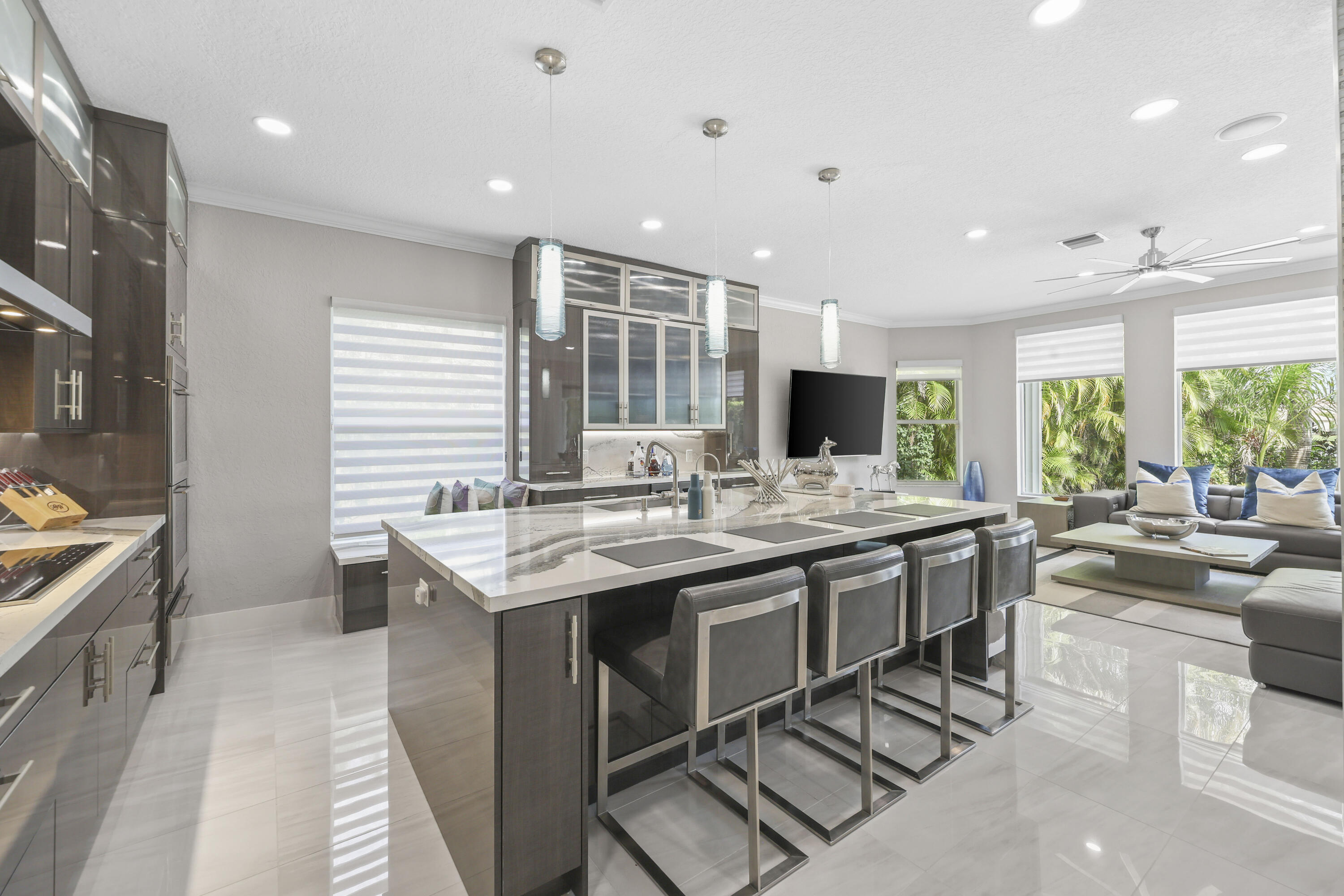 PARKLAND ISLES - Residential