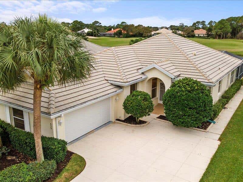 Photo of 529 SW Hampton Court, Port Saint Lucie, FL 34986 (MLS # R10945057)