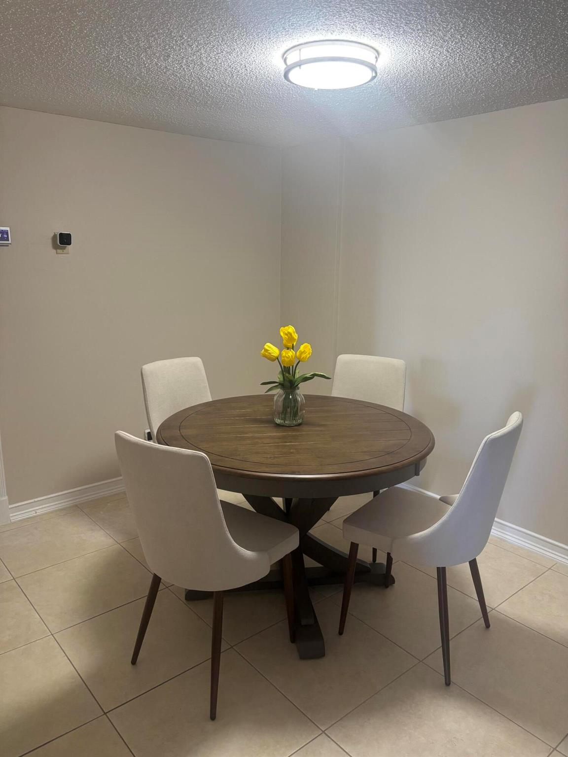 LA RENAISSANCE - Residential Lease