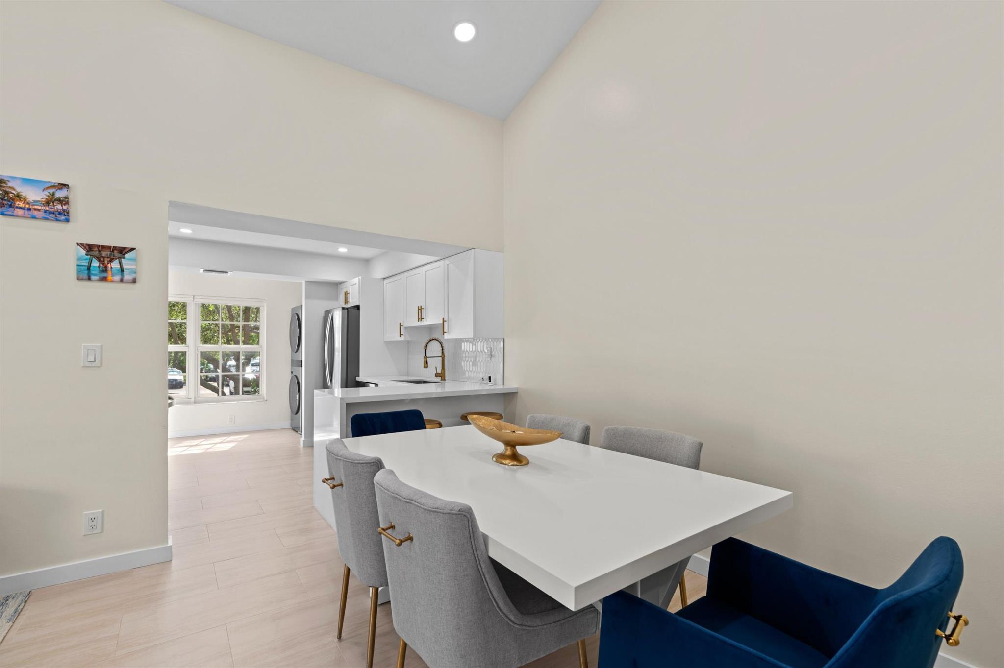 2121 S Ocean Boulevard 106