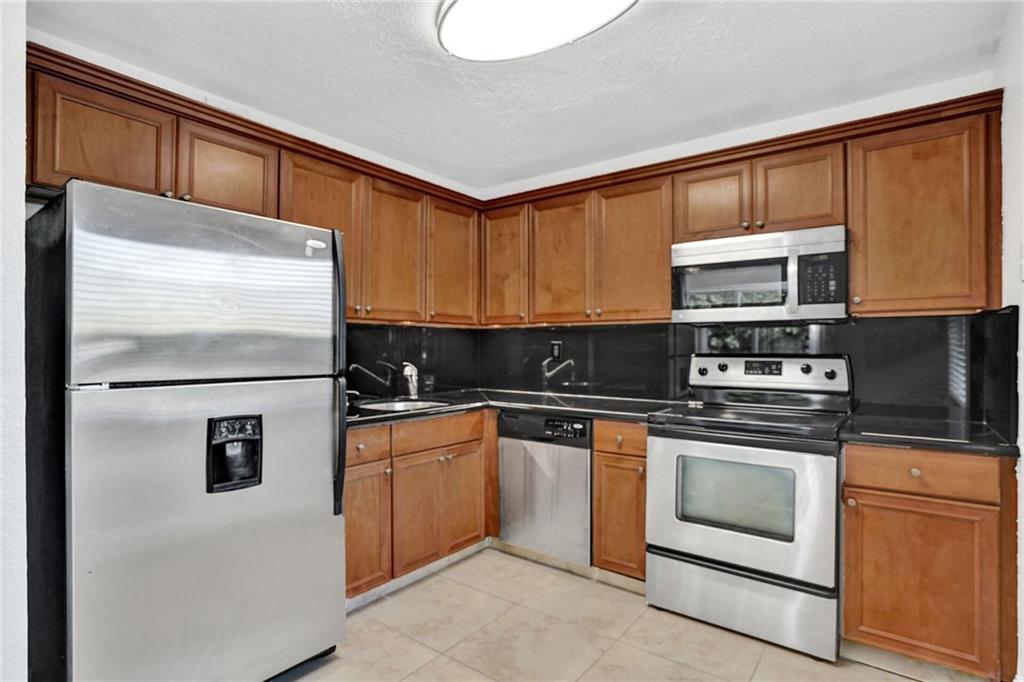 Wilton Manors - Residential Lease