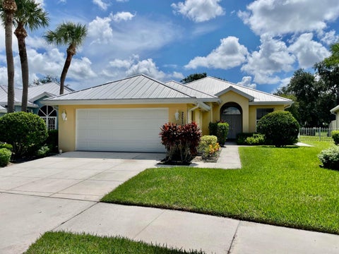 Photo of 2571 SW Greenwich Way, Palm City, FL 34990 (MLS # B26074176)