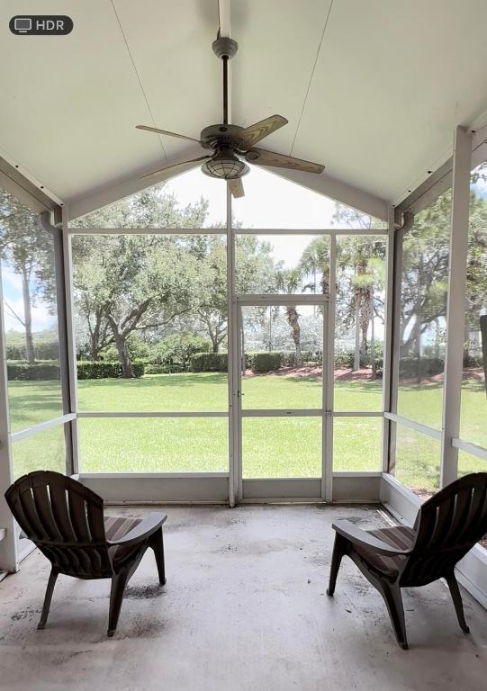 SEMINOLE ESTATES & TOWNHOMES - Residential