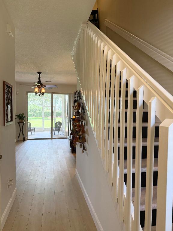 SEMINOLE ESTATES & TOWNHOMES - Residential