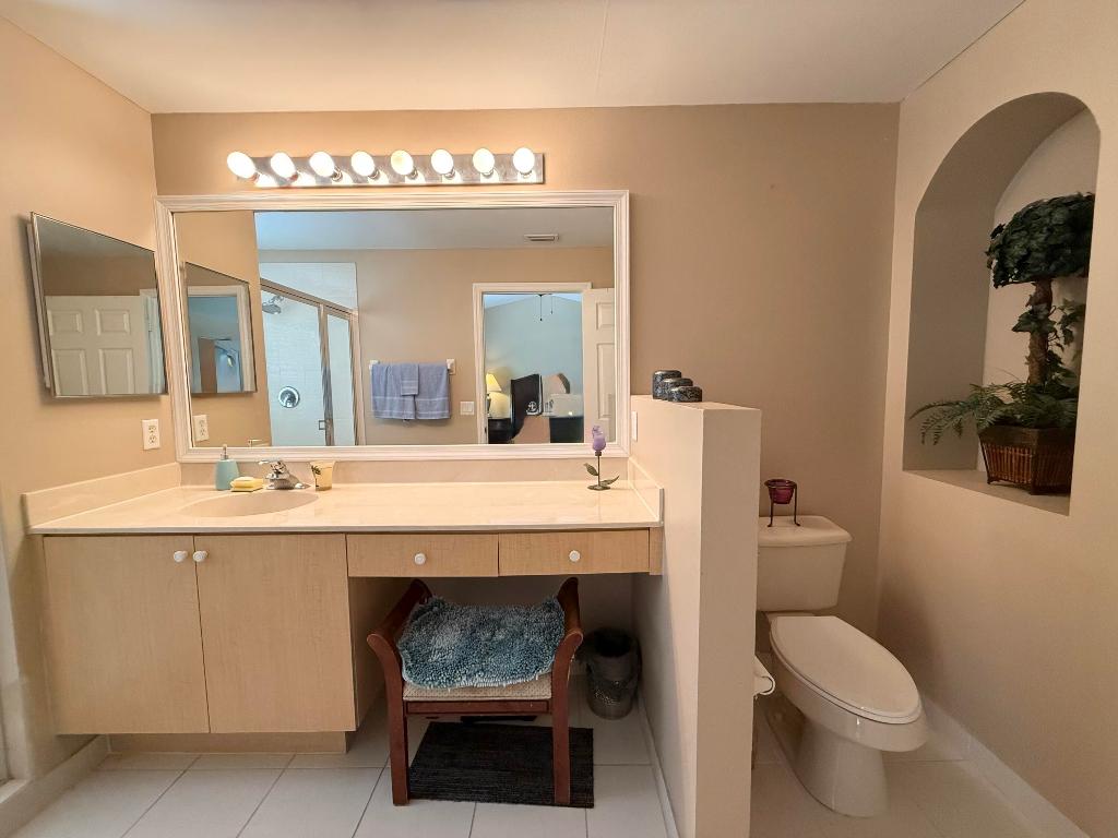 SEMINOLE ESTATES & TOWNHOMES - Residential