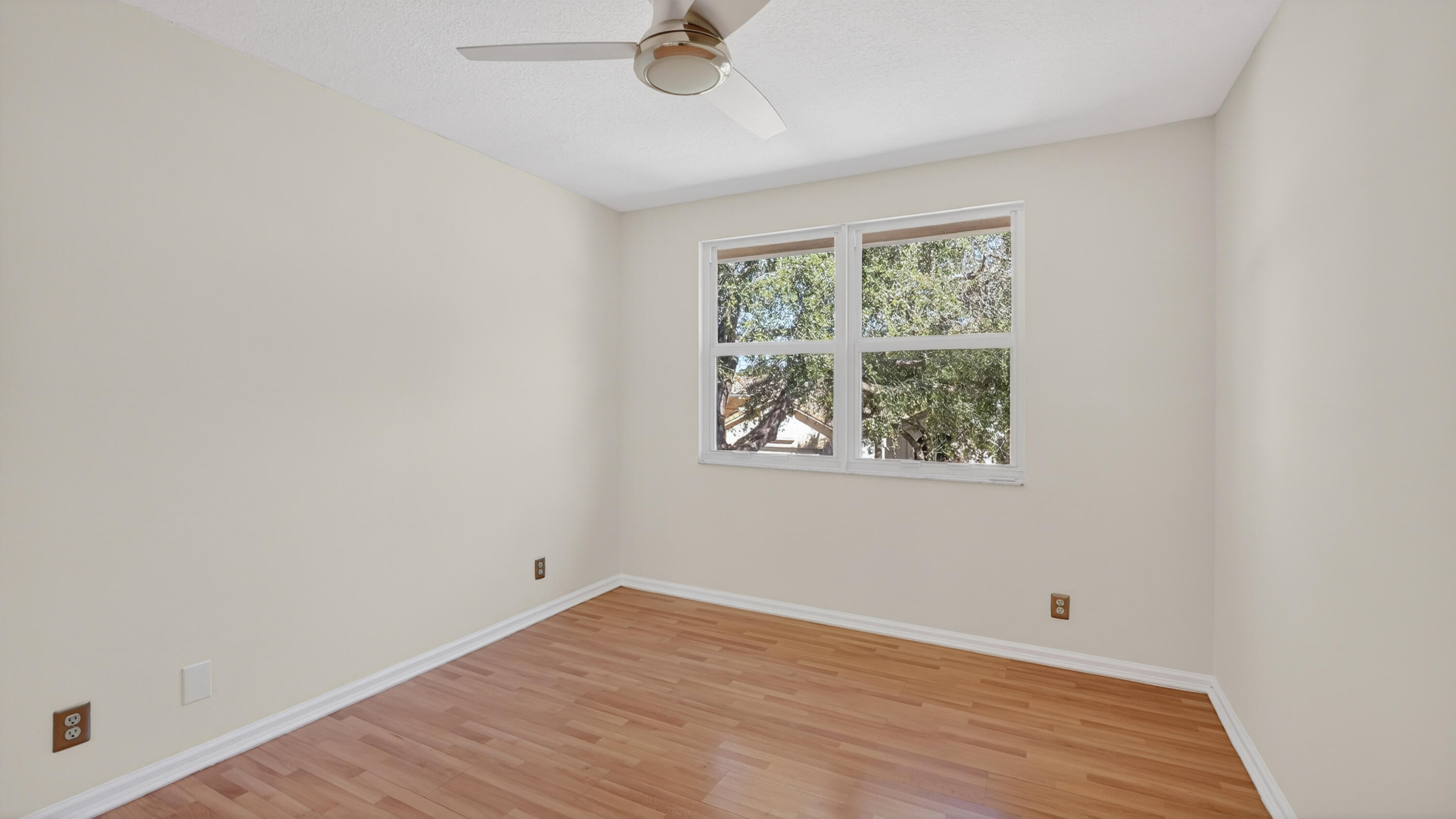 HOLIDAY SPRINGS VILLAGE SEC 5 - Residential