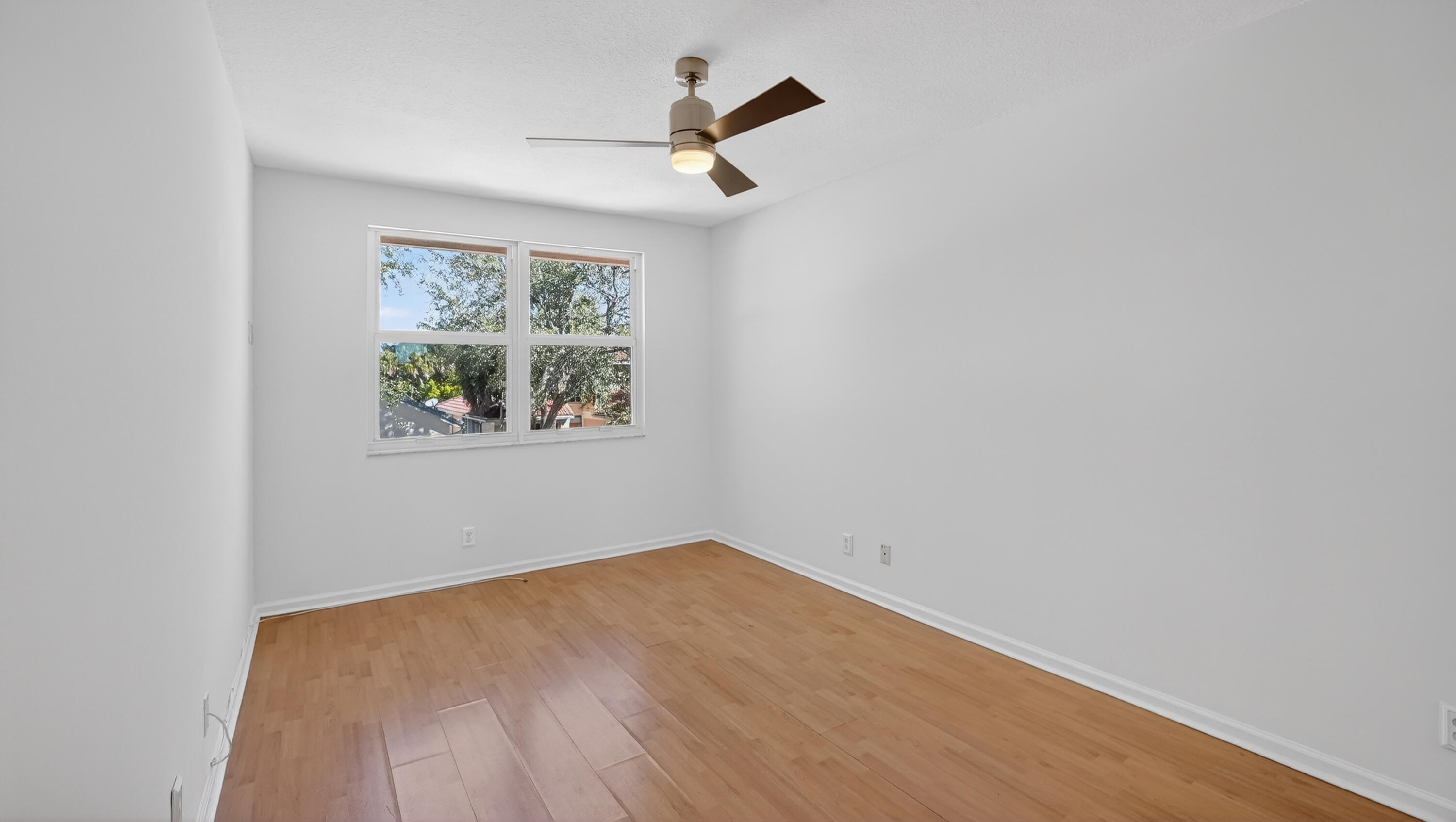 HOLIDAY SPRINGS VILLAGE SEC 5 - Residential