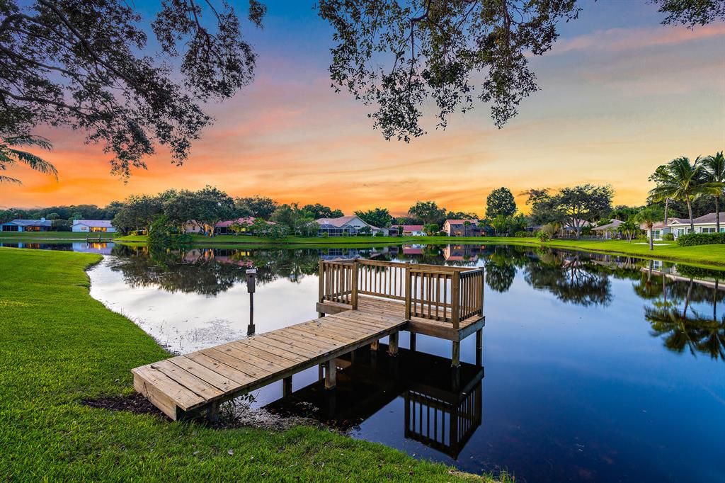 Photo of 6561 Woodloch Court Ct, Jupiter, FL 33458 (MLS # R10749225)