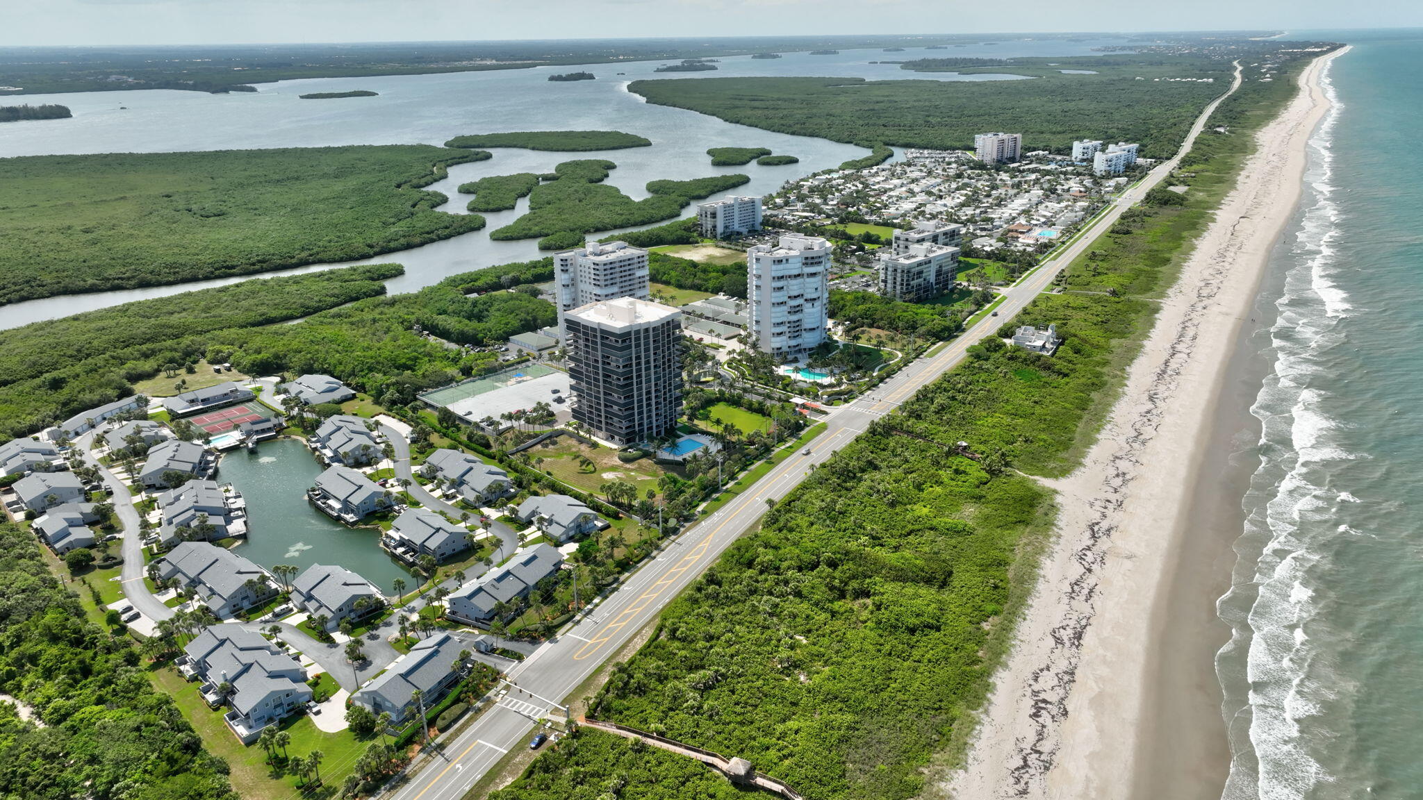 SEABREEZE AT ATLANTIC VIEW CONDOMINIUM - Residential