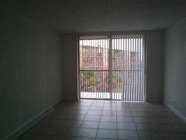 Lakeshore Ativersity Park - Residential Lease