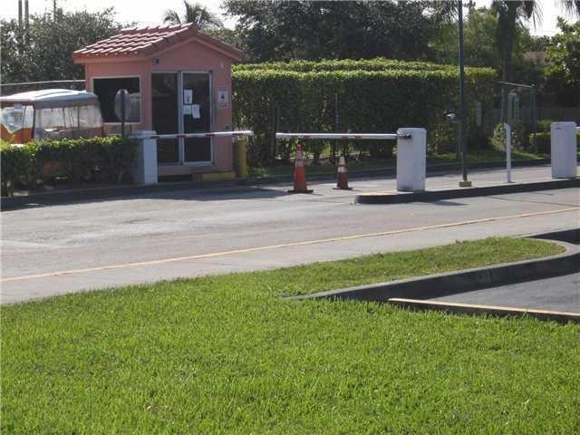 Lakeshore Ativersity Park - Residential Lease