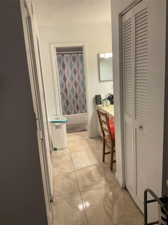 FALLS OF INVERRARY - Residential