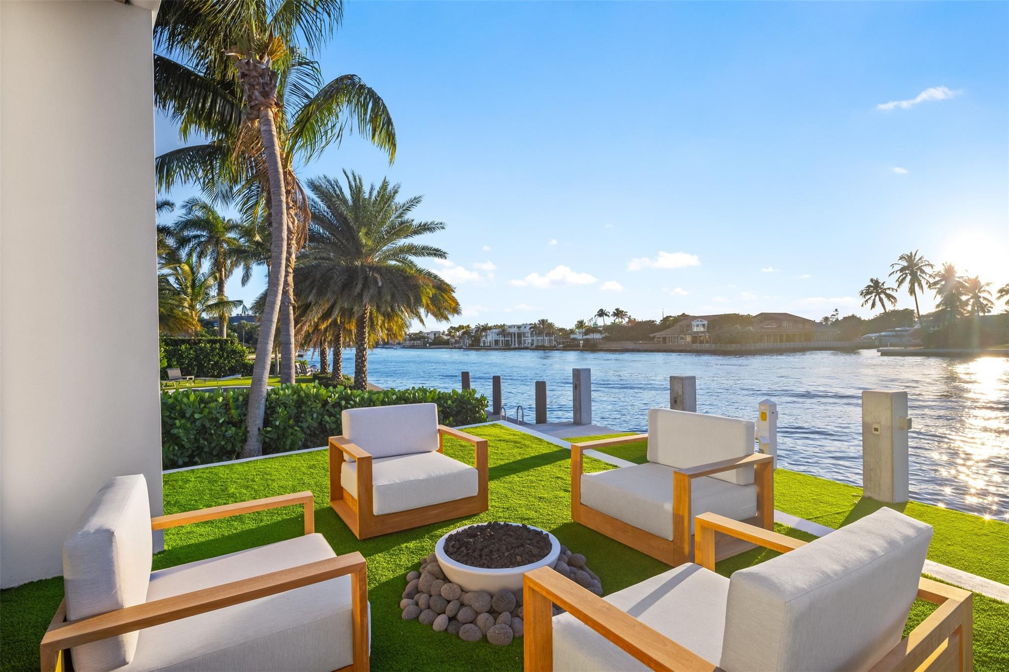 Sea Ranch Lakes - Residential