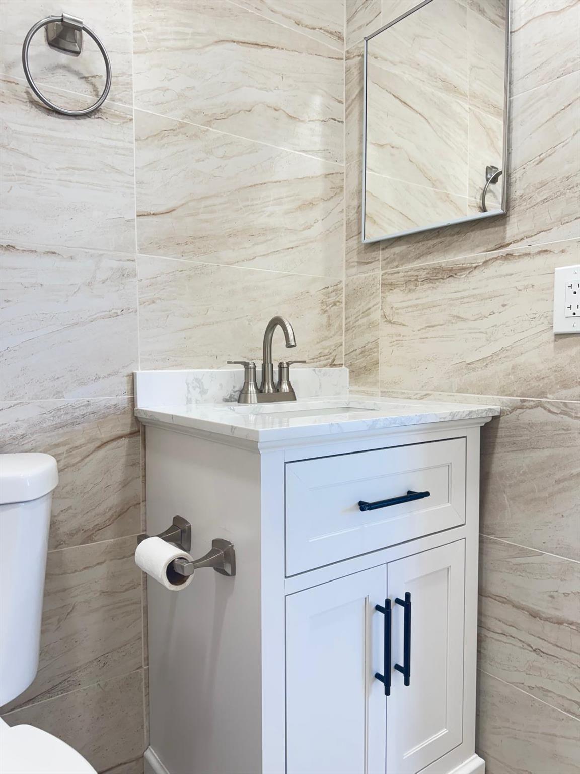 kings point - Residential Lease