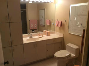 MIZNER COURT - Residential