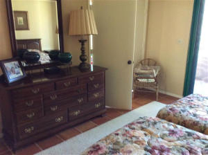 MIZNER COURT - Residential