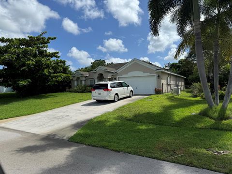 A home in Port St Lucie