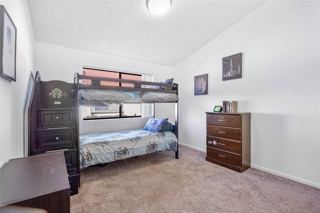 LAKE COLONY-BROOKWOOD GAR - Residential